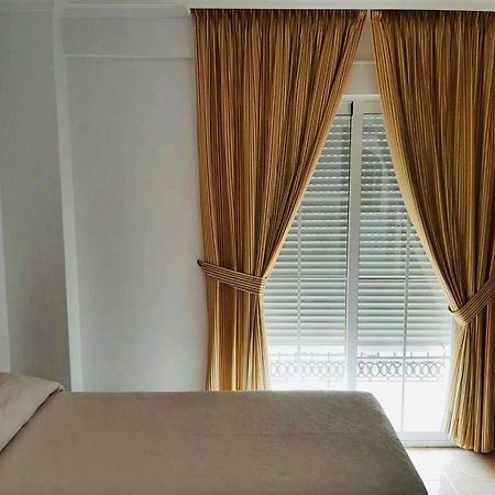 Apartamentos Balcon De Carabeo Nerja Kültér fotó