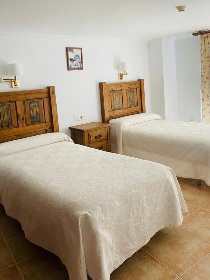Apartamentos Balcon De Carabeo Nerja Kültér fotó