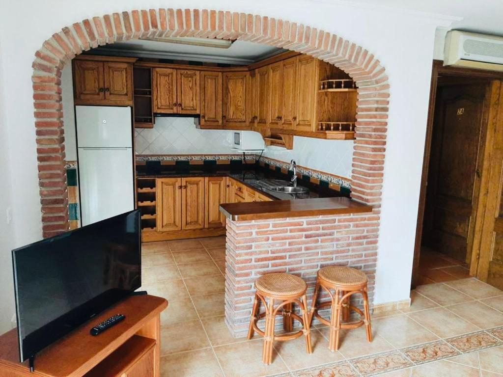 Apartamentos Balcon De Carabeo Nerja Kültér fotó